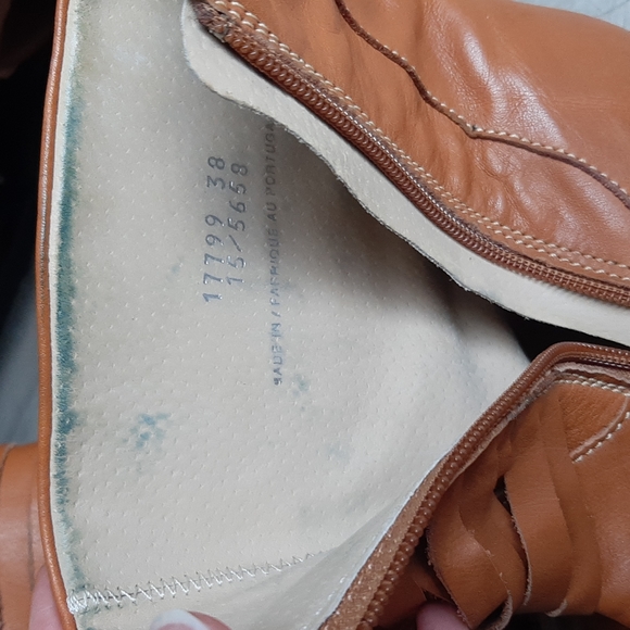 Rare Like Smug by Prophecy Brown Leather Booties Size 7.5 - Picture 10 of 12